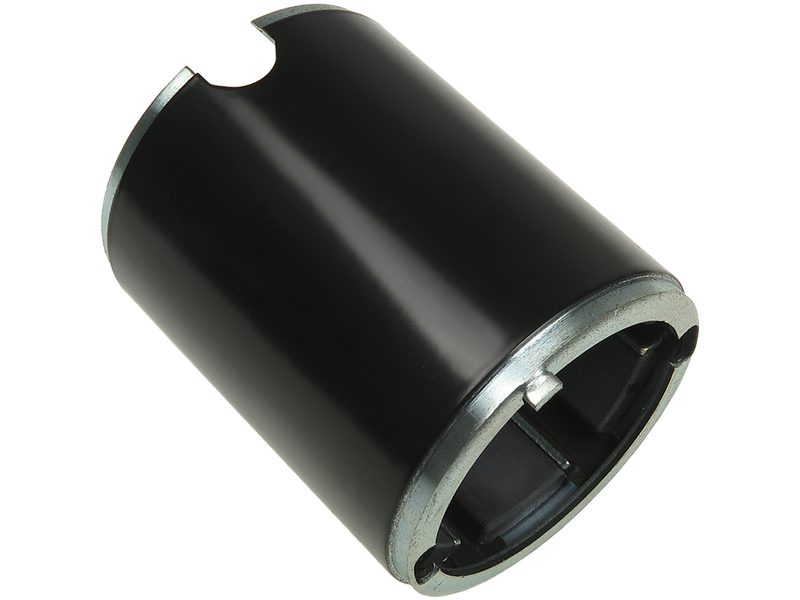 Starter motor housing with magnets