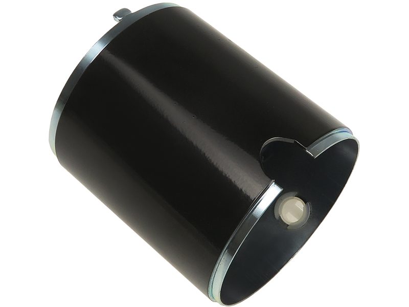 Starter motor housing with magnets