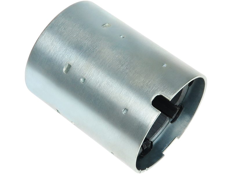Starter motor housing with magnets