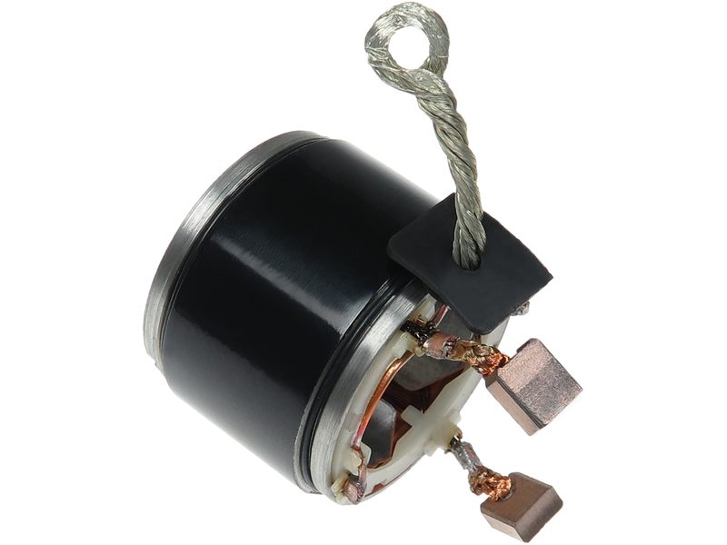 Starter motor housing with field winding