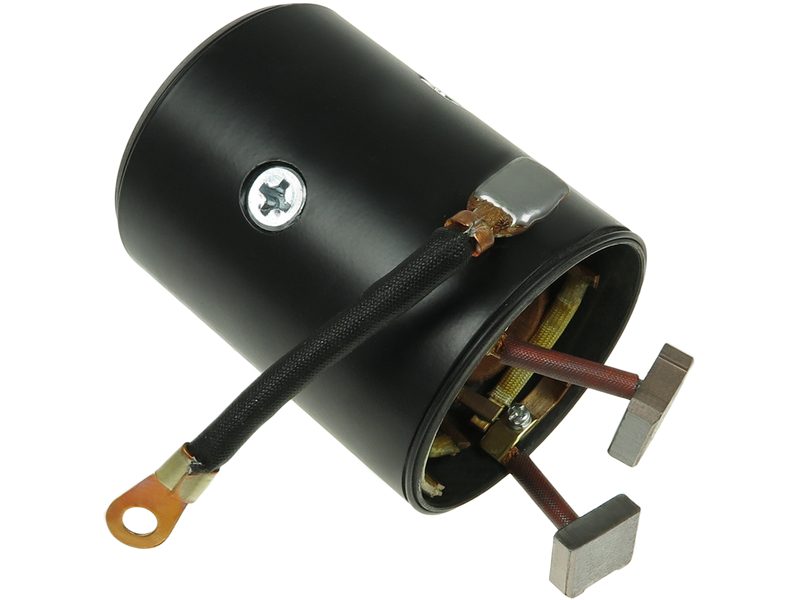 Starter motor housing with field winding