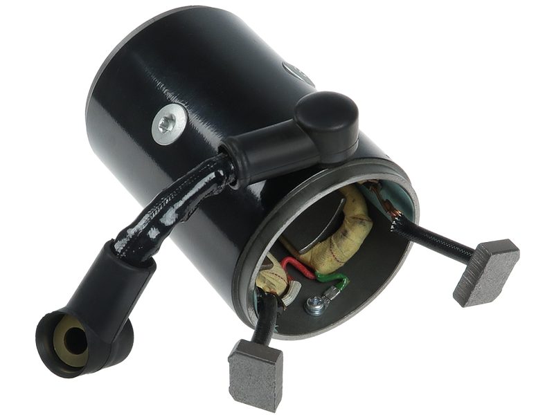 Starter motor housing with field winding