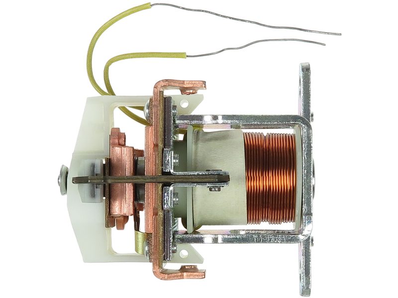 Starter motor solenoid switch