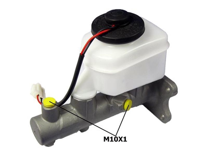 Brake master cylinder Toyota
